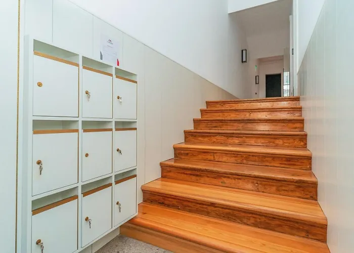 Fancy In Iconic Street Full Of Historic شقة *