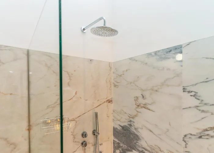 Fancy In Iconic Street Full Of Historic شقة بورتو