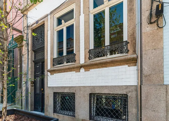 شقة Fancy In Iconic Street Full Of Historic